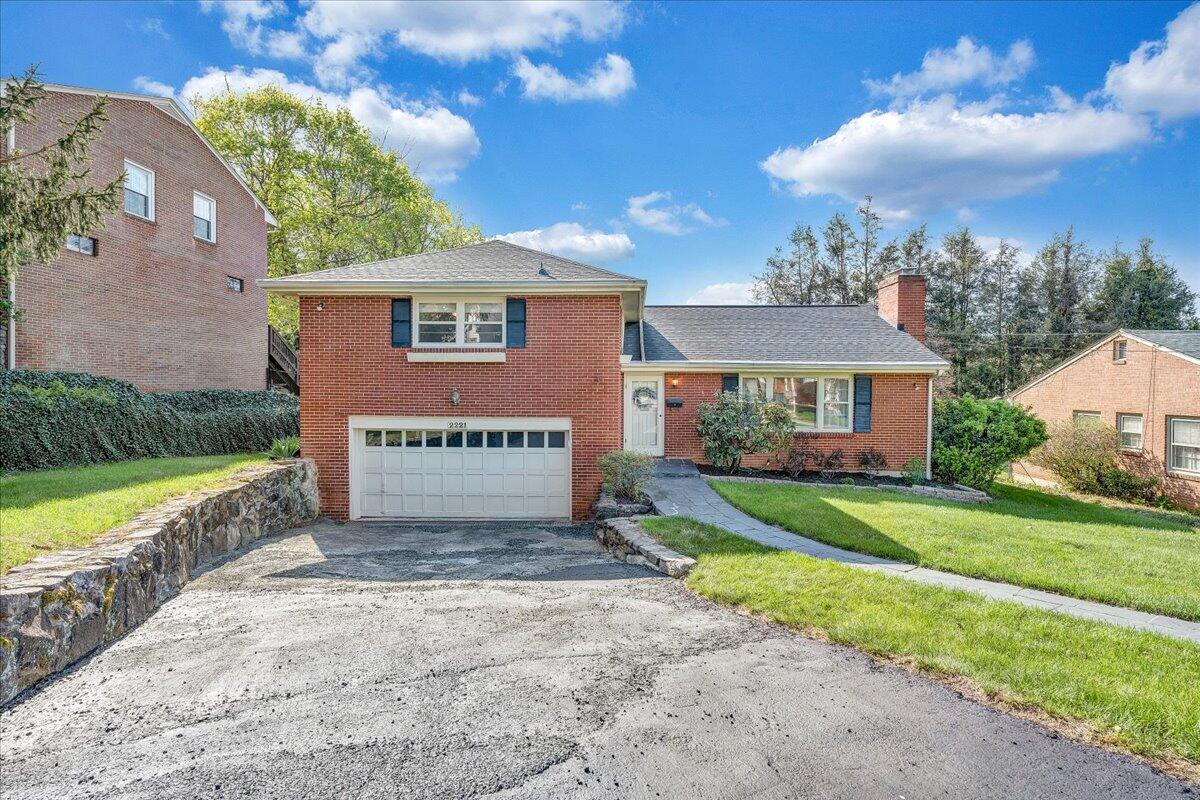 2221 Hunters Road Southwest Roanoke, VA 24015 - Photo 1 of 58 Front