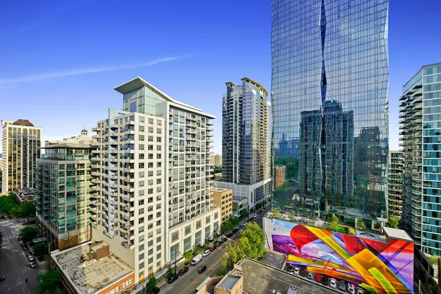 $295,000 | 1250 South Michigan Avenue, Unit 1708, Chicago, IL 60605