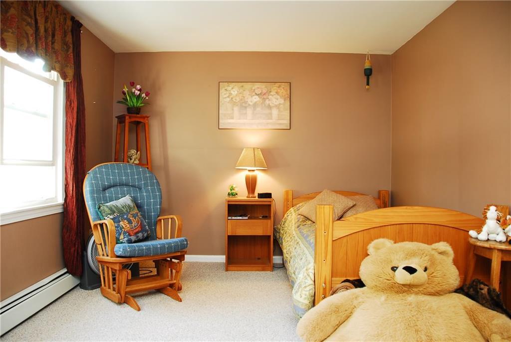 44 Phipps Road Portland, ME 04102 - Photo 8 of 12 Photo