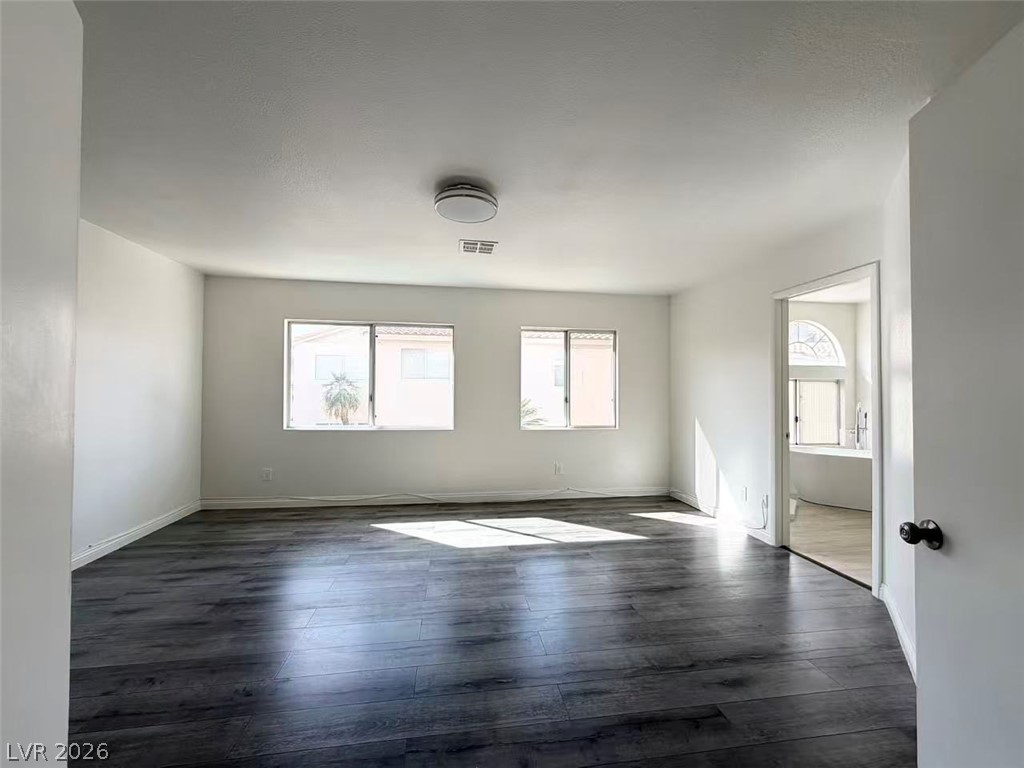 261 Delfino Way Henderson, NV 89074 - Photo 14 of 29