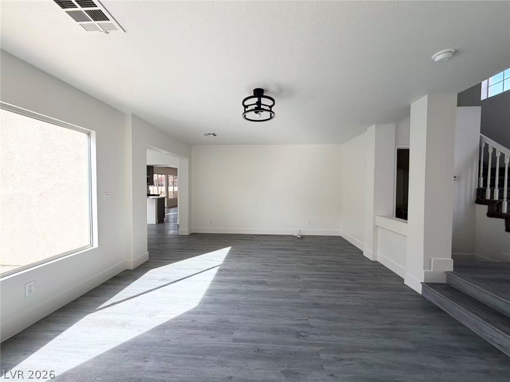 261 Delfino Way Henderson, NV 89074 - Photo 8 of 29