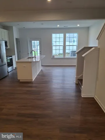 $1,995 | 612 Slick Terrace, Martinsburg, WV 25403