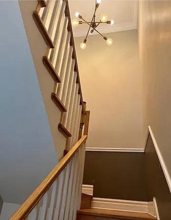 $2,000 | 2310 West Grand Avenue, Unit 1N, Chicago, IL 60612