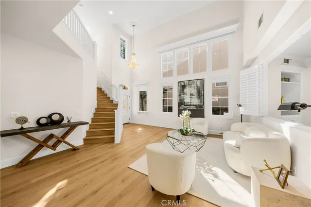 $2,898,888 | 32 Silveroak, Irvine, CA 92620