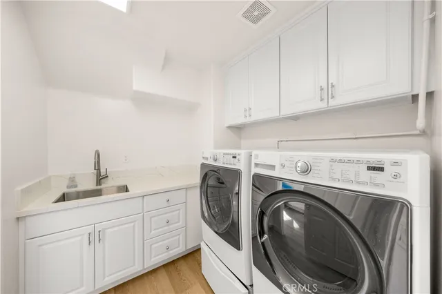 $2,898,888 | 32 Silveroak, Irvine, CA 92620