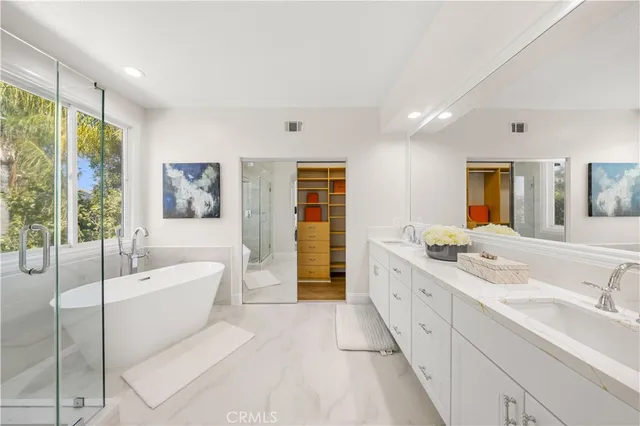 $2,898,888 | 32 Silveroak, Irvine, CA 92620