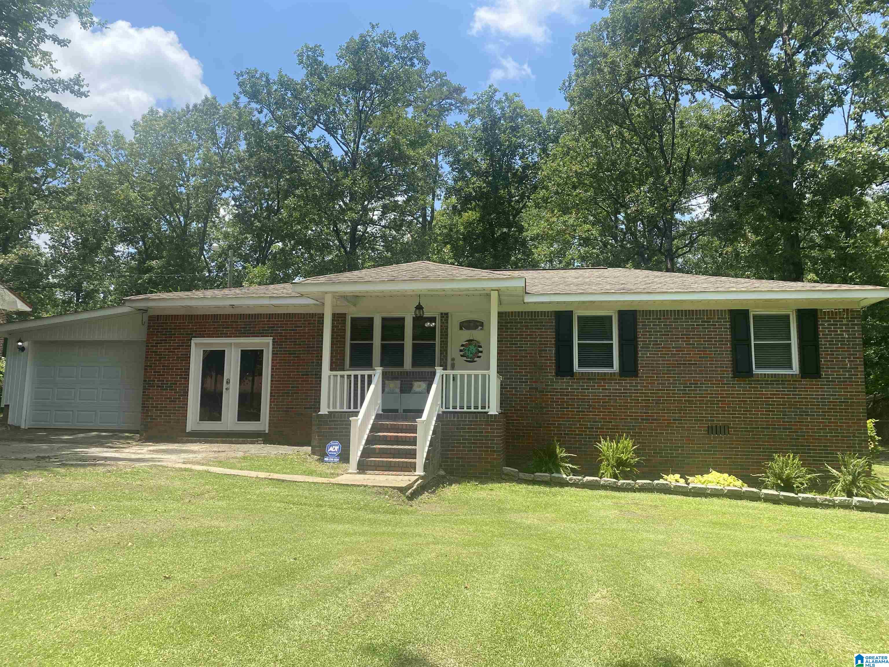 86 Pineview Street Sumiton, AL 35148 - Photo 1 of 20