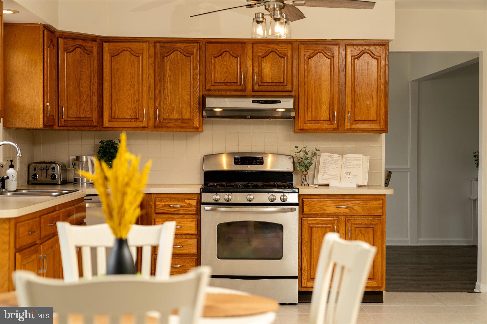 2 Carney Way Hamilton, NJ 08620 - Photo 37 of 97