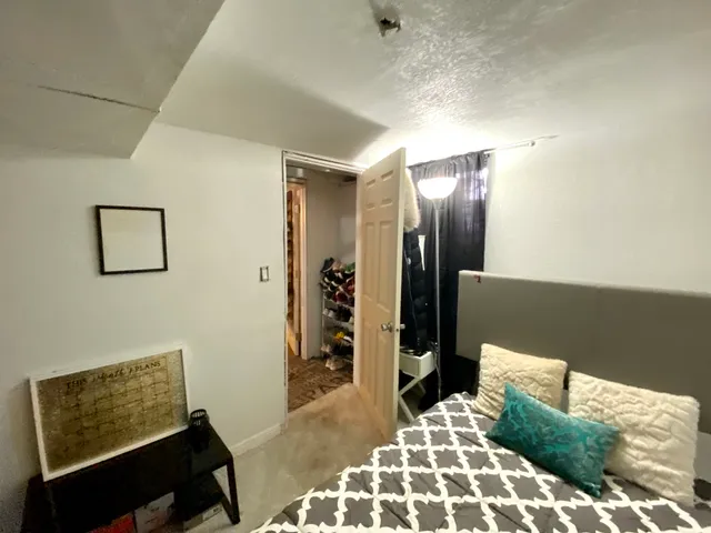 $89,900 | 1124 West Cushing Street, Decatur, IL 62526