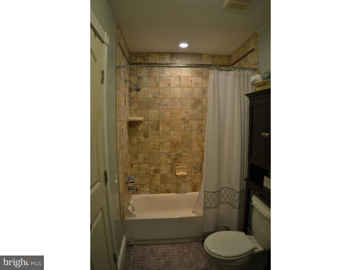 8816 Ridge Avenue, Unit 19 Philadelphia, PA 19128 - Photo 19 of 25 Bathroom