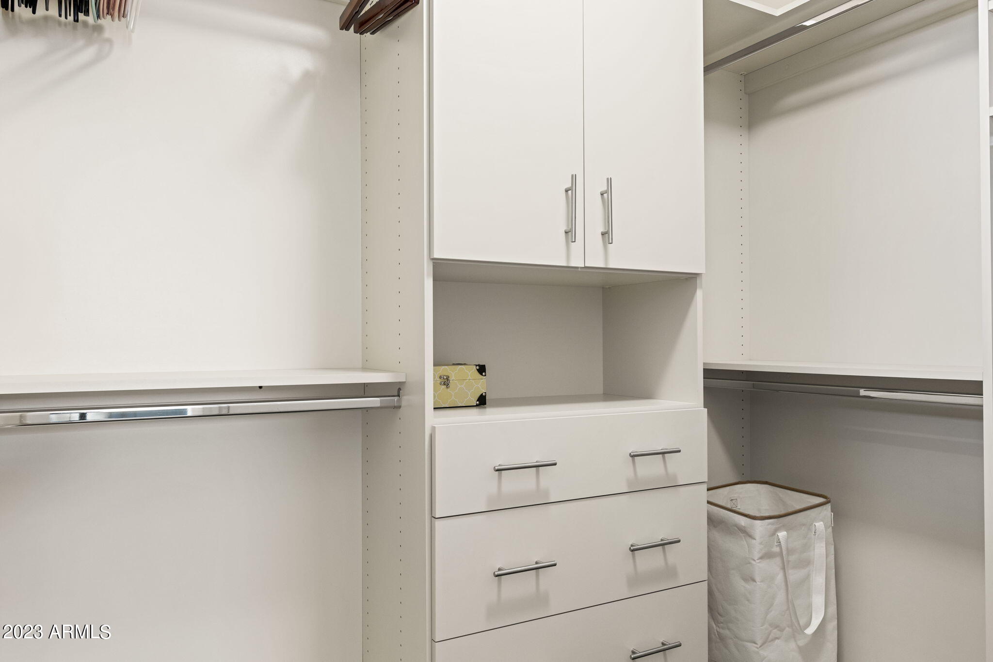 27000 North Alma School Parkway, Unit 2006 Scottsdale, AZ 85262 - Photo 33 of 43 Master Closet