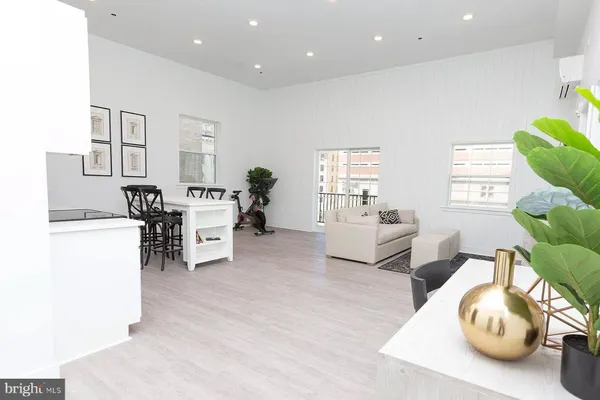 $1,700 | 211 St Paul Street, Unit 504, Baltimore, MD 21202