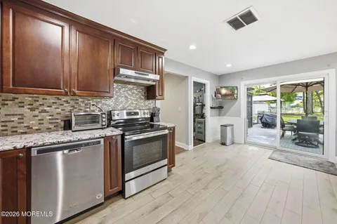 $675,000 | 234 Lloyd Road, Aberdeen, NJ 07747