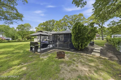 $675,000 | 234 Lloyd Road, Aberdeen, NJ 07747