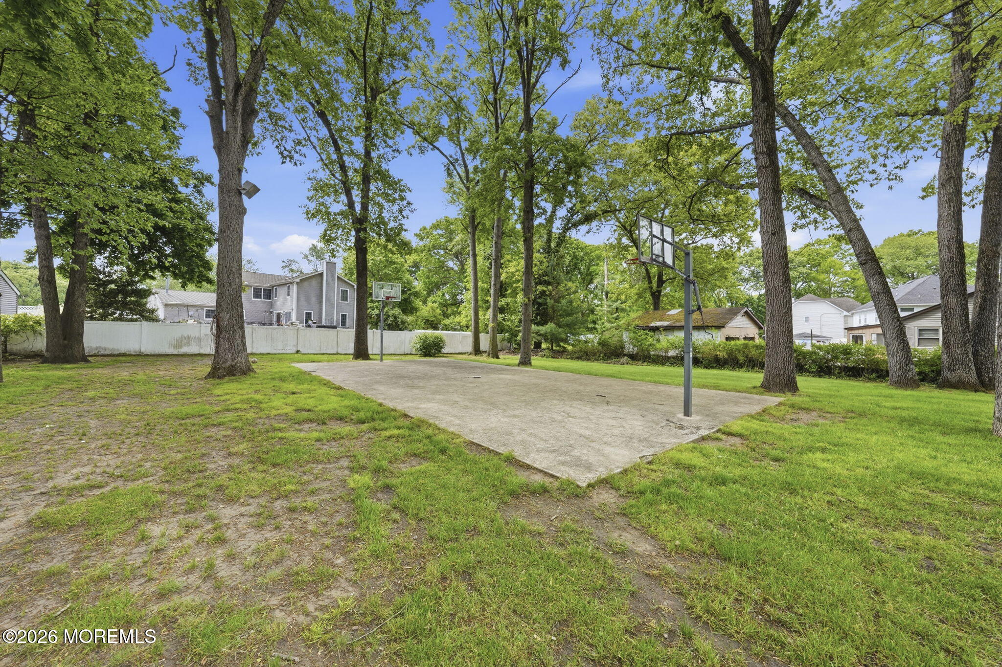 234 Lloyd Road Aberdeen, NJ 07747 - Photo 34 of 37 42-web-or-mls-DSC01247