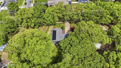 $675,000 | 234 Lloyd Road, Aberdeen, NJ 07747