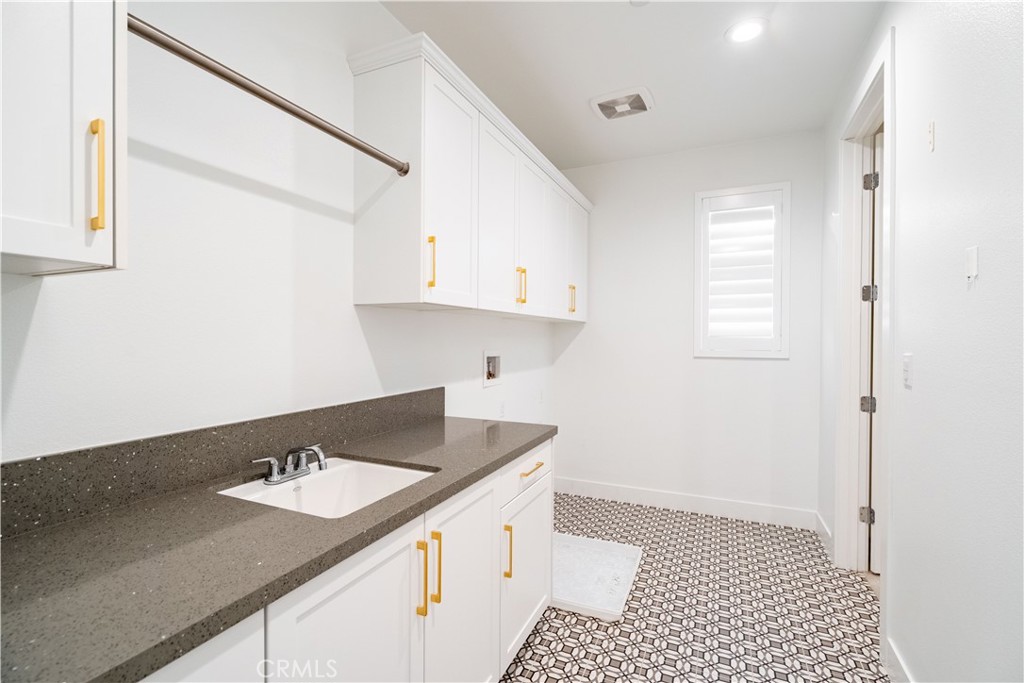 20043 Mersey Lane Porter Ranch, CA 91326 - Photo 43 of 68