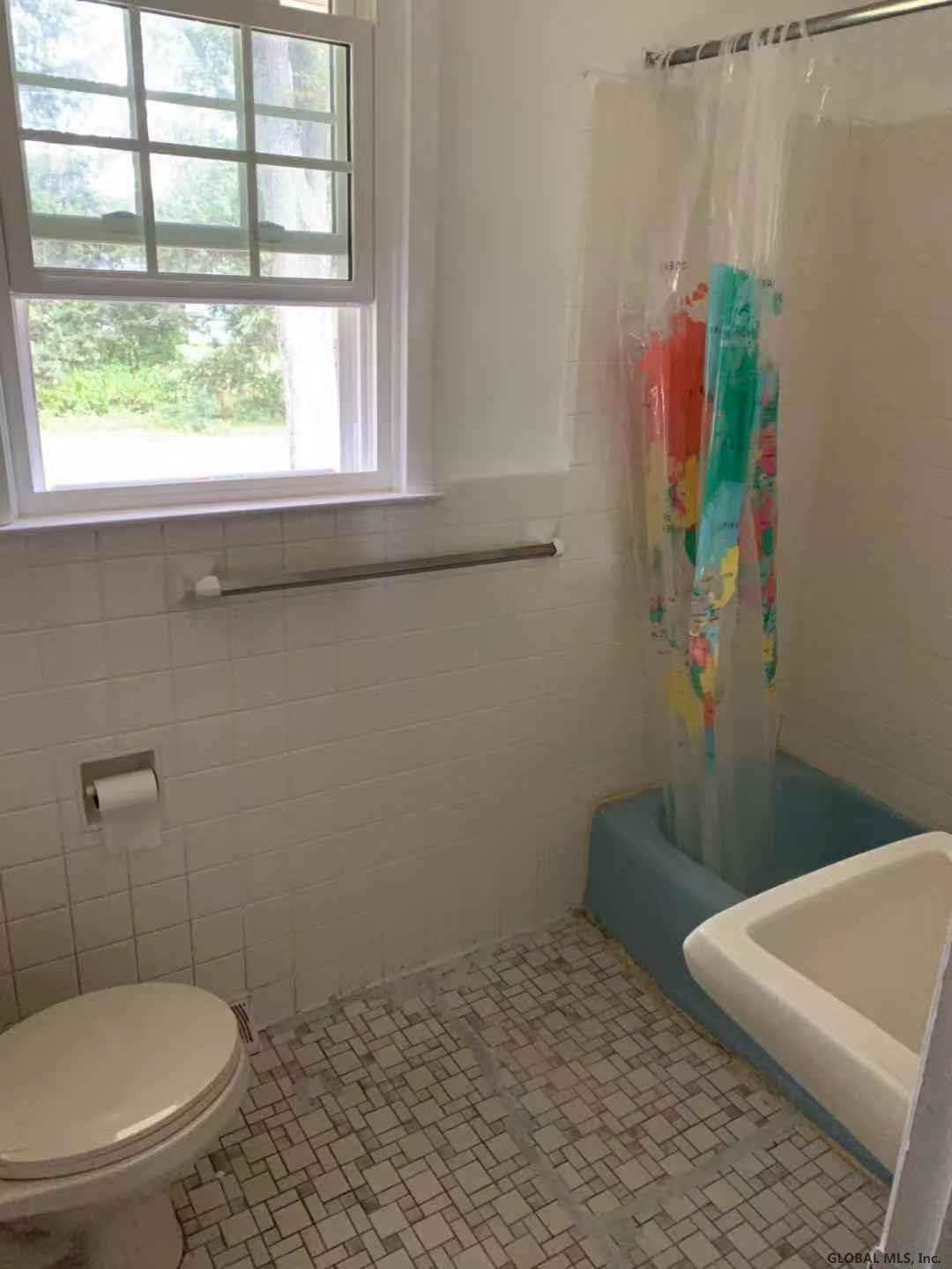 79 Devon Road Bethlehem, NY 12054 - Photo 7 of 29 Photo 7