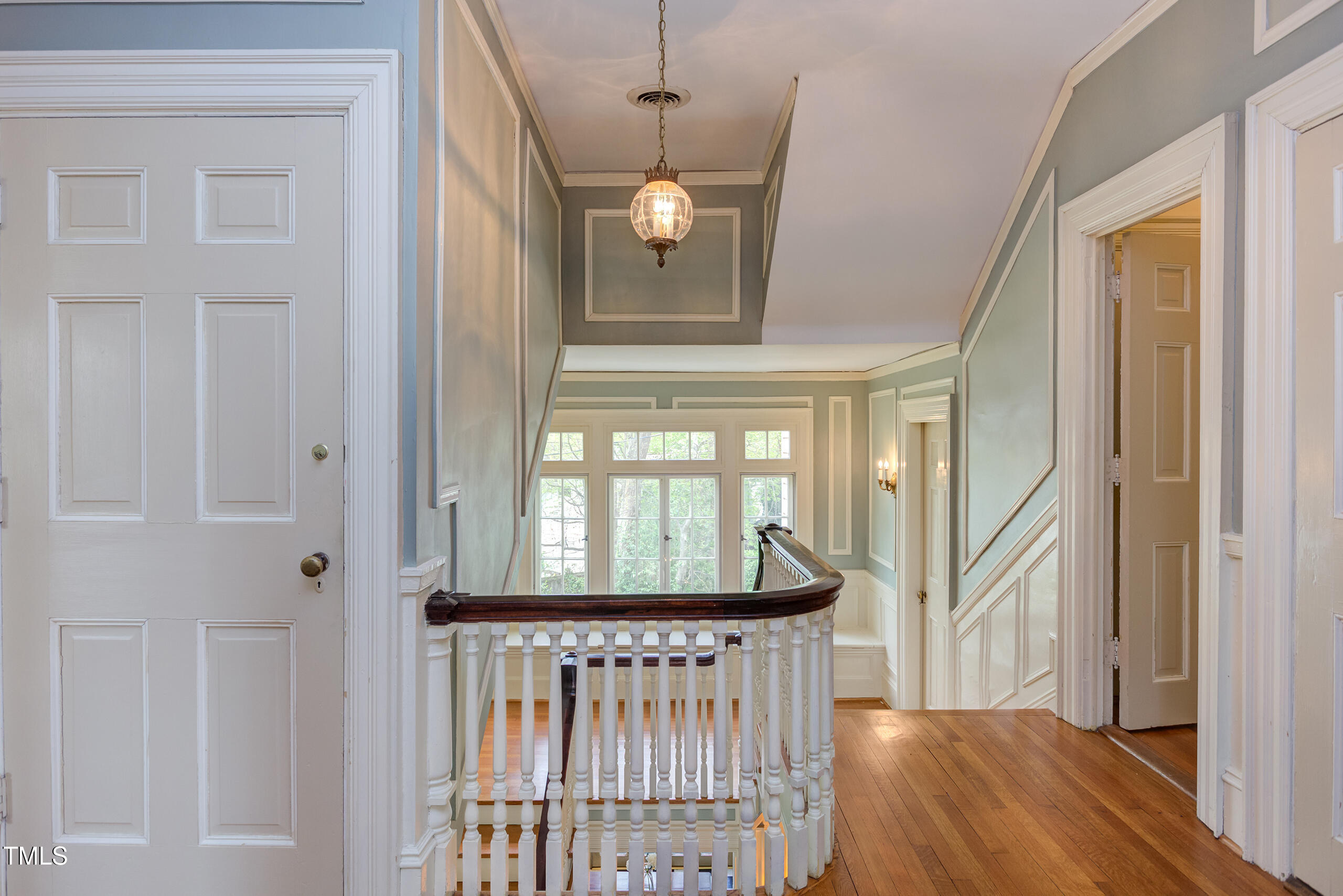 1208 College Place Raleigh, NC 27605 - Photo 58 of 94 IMG_1881_2_3