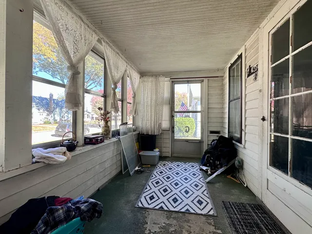 $84,999 | 507 West 12th Street, Sterling, IL 61081