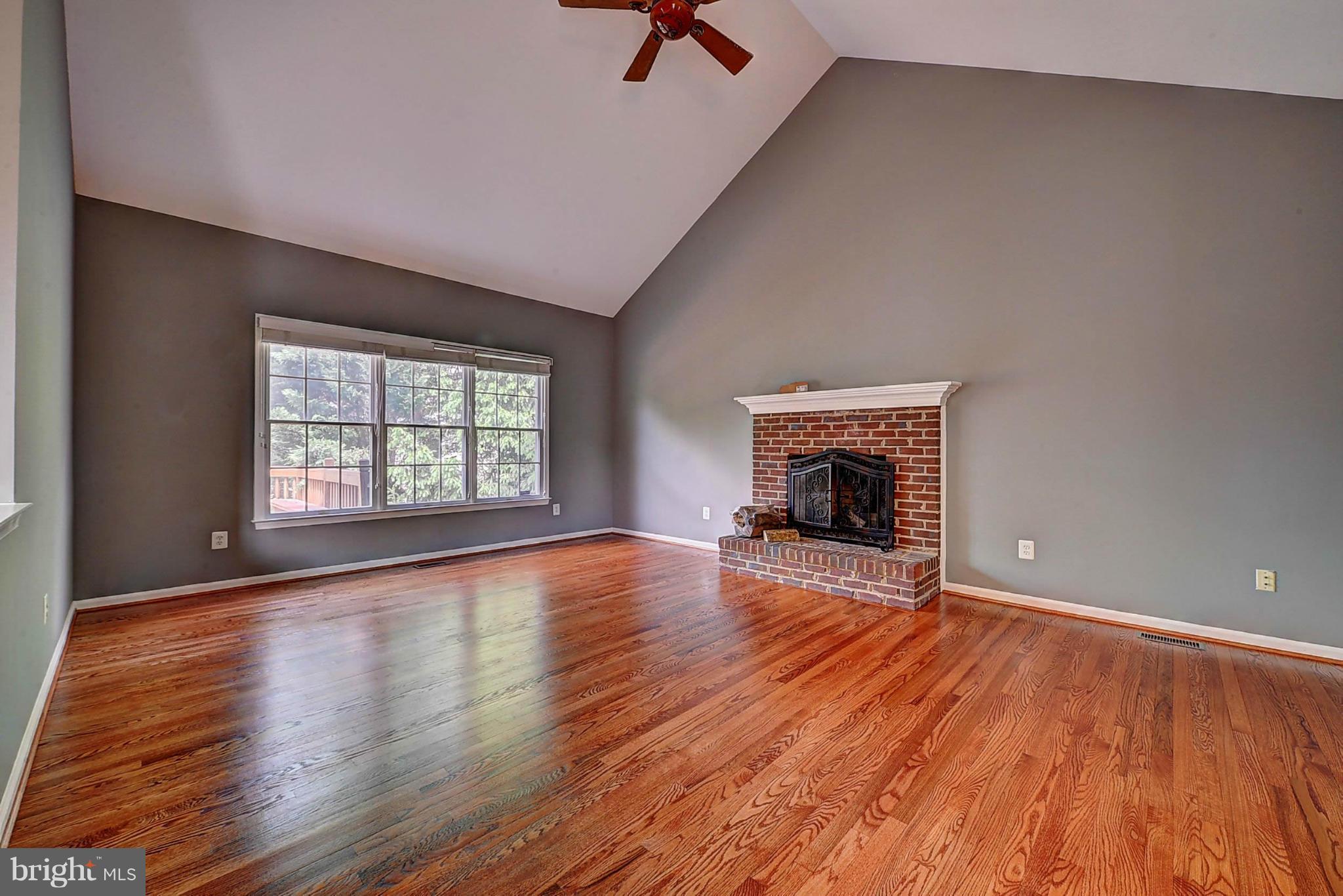 10840 Welbury Court Reston, VA 20194 - Photo 15 of 30 Family Room