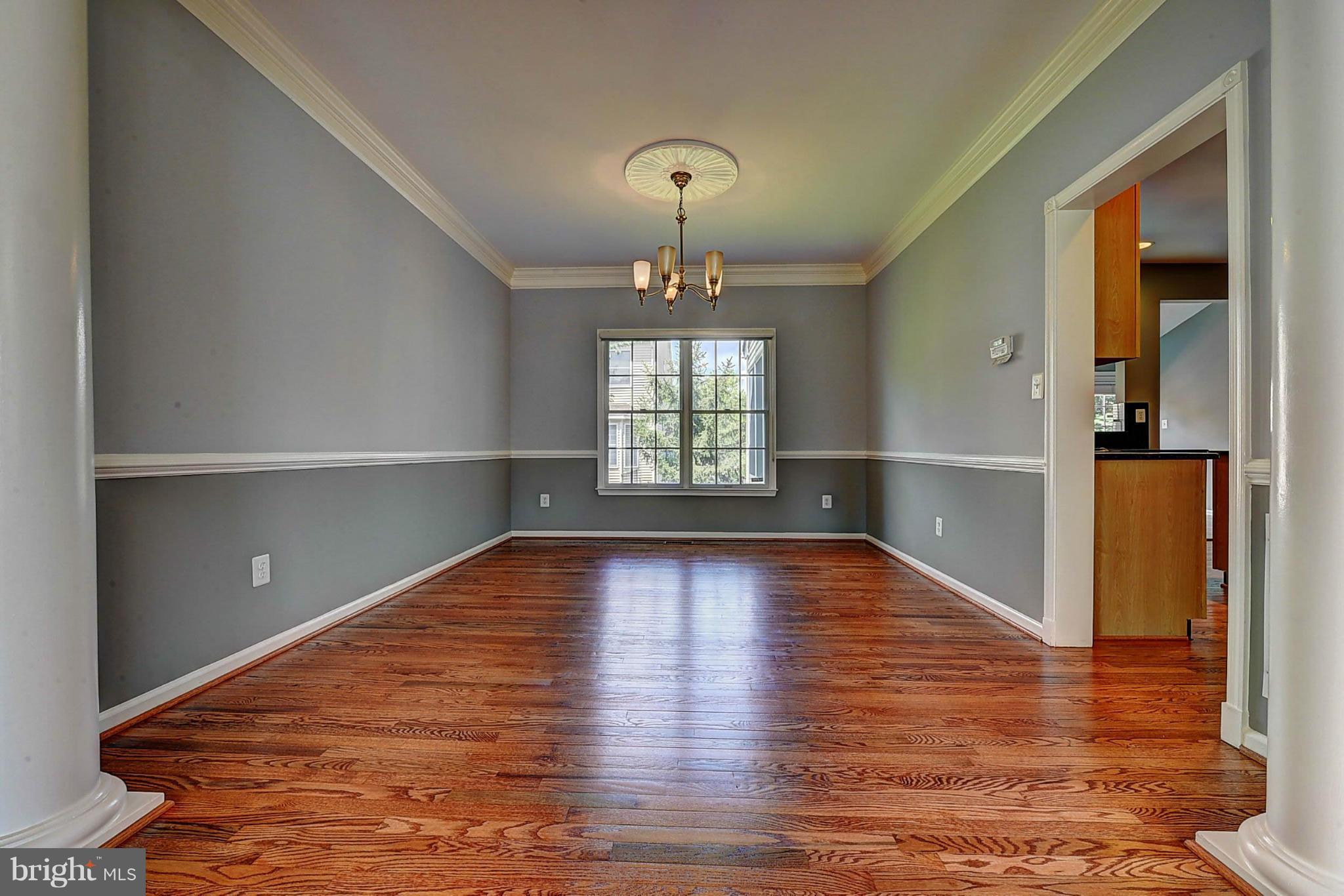 10840 Welbury Court Reston, VA 20194 - Photo 6 of 30 Dining Room