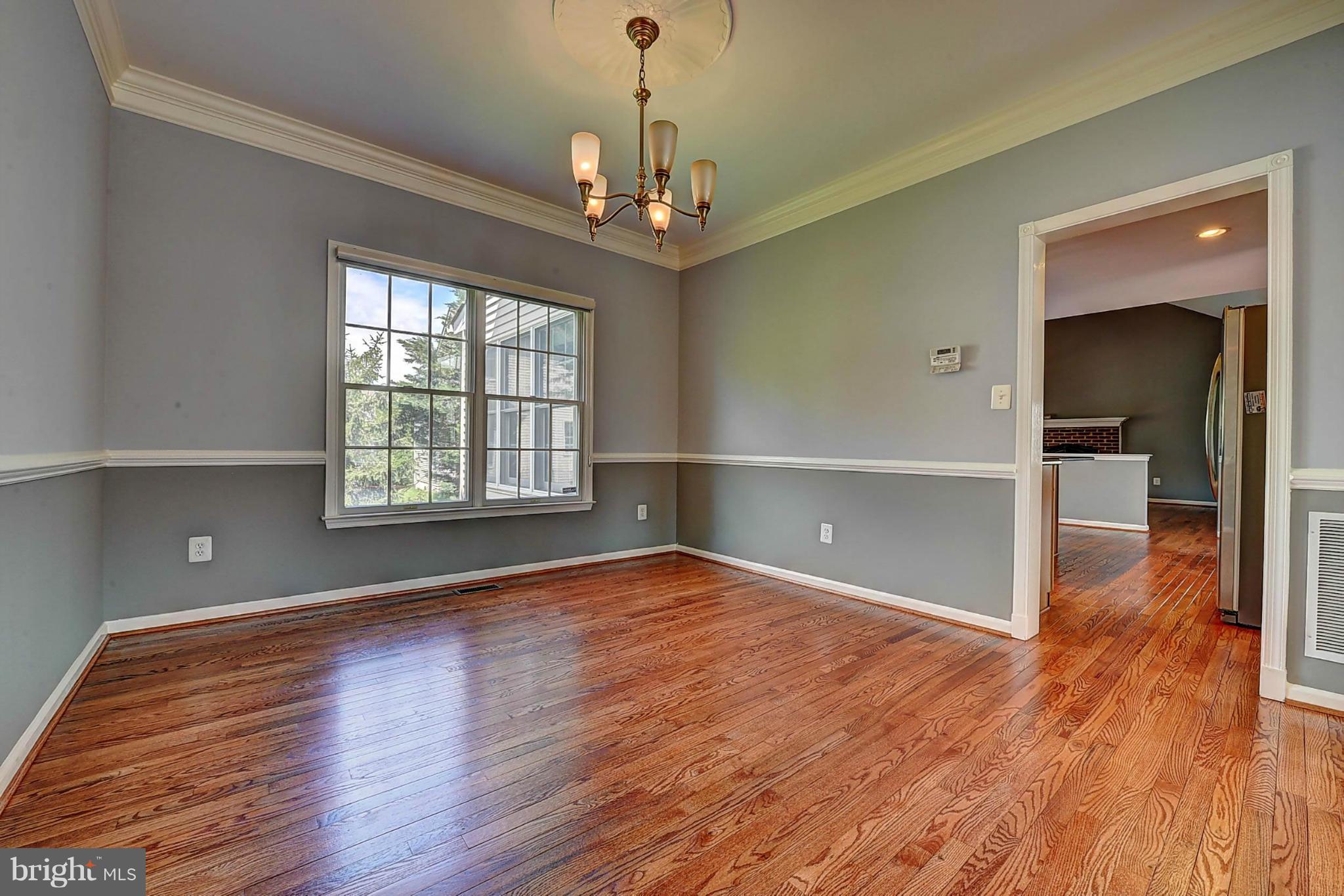 10840 Welbury Court Reston, VA 20194 - Photo 8 of 30 Dining Room