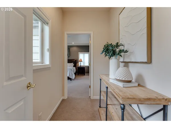 $959,000 | 3247 Lakeside Drive, Eugene, OR 97401