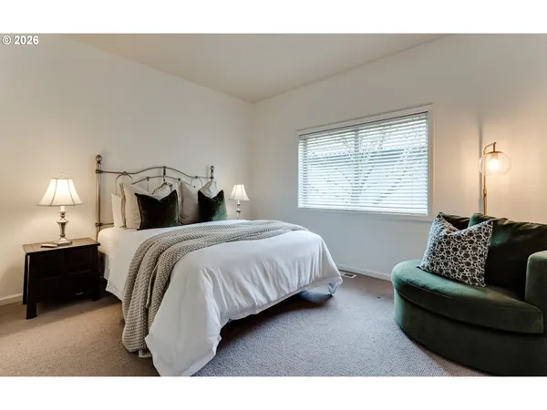 $959,000 | 3247 Lakeside Drive, Eugene, OR 97401