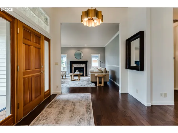 $959,000 | 3247 Lakeside Drive, Eugene, OR 97401