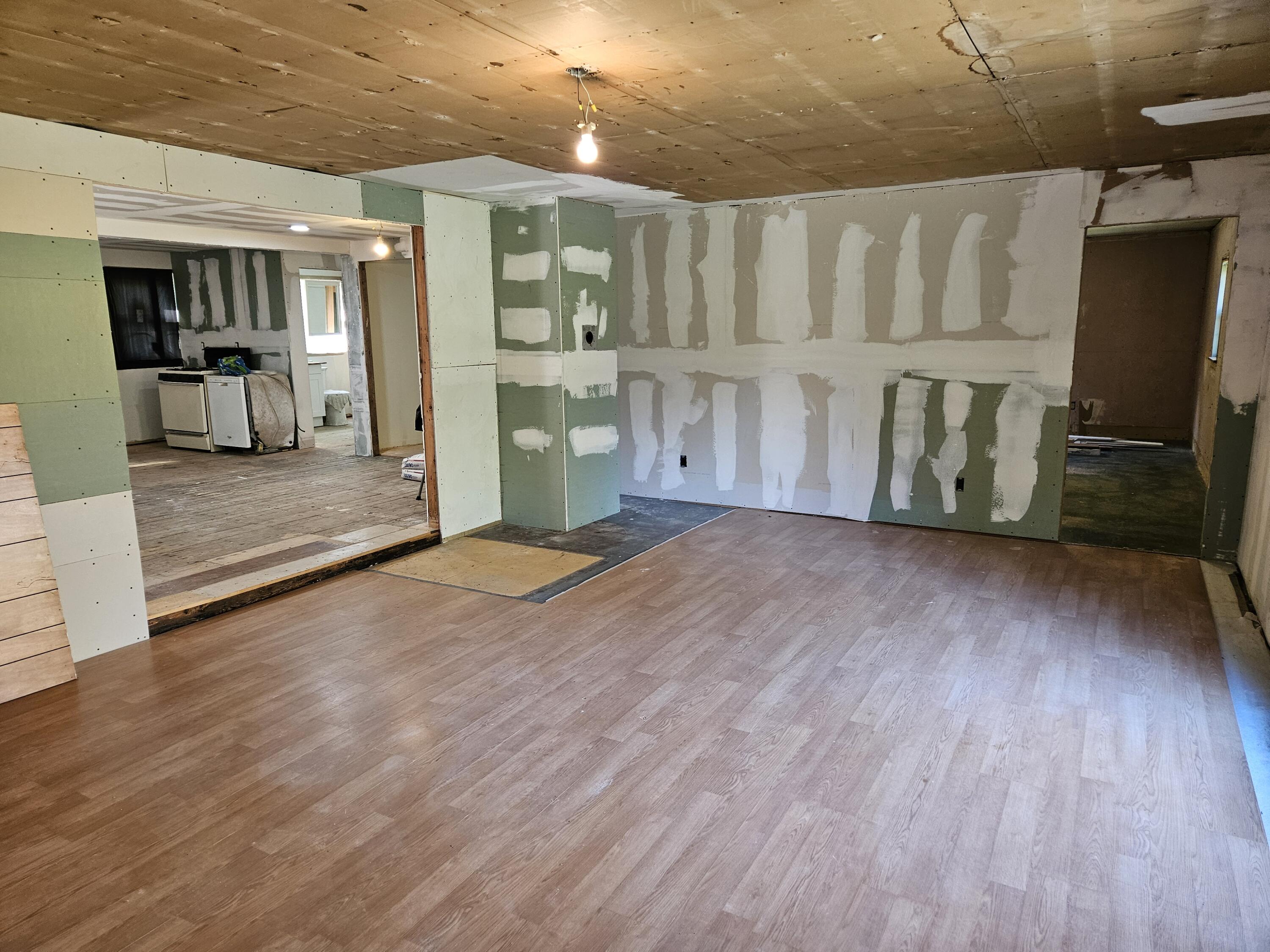 479 Elm Hill Road South Paris, ME 04281 - Photo 5 of 31 20241009_135648