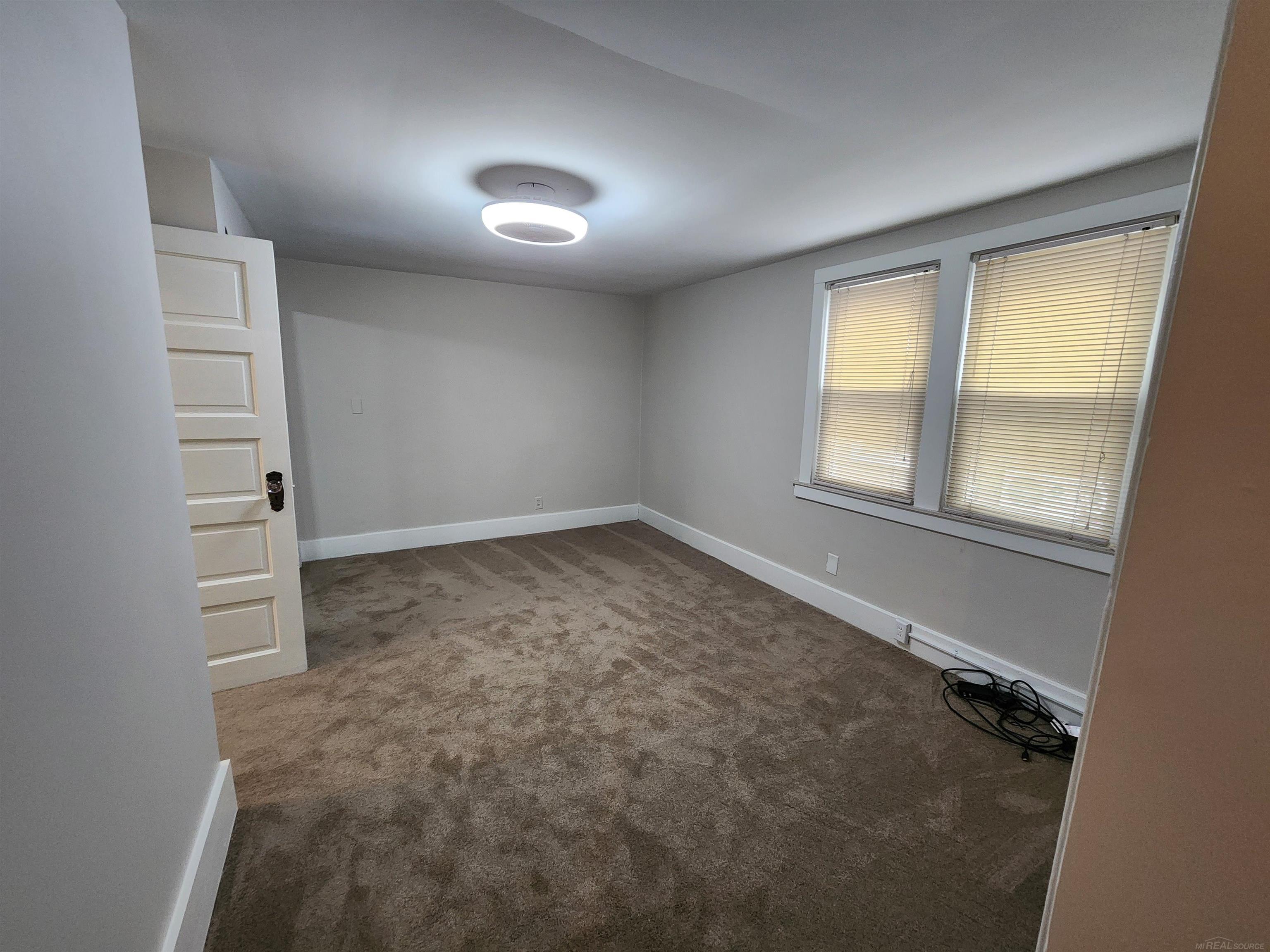 295 Rivard Boulevard, Unit 1W Grosse Pointe, MI 48230 - Photo 23 of 28