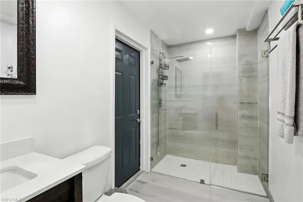 $2,000 | 936 Panther Creek Lane, Unit 2, Everglades City, FL 34139