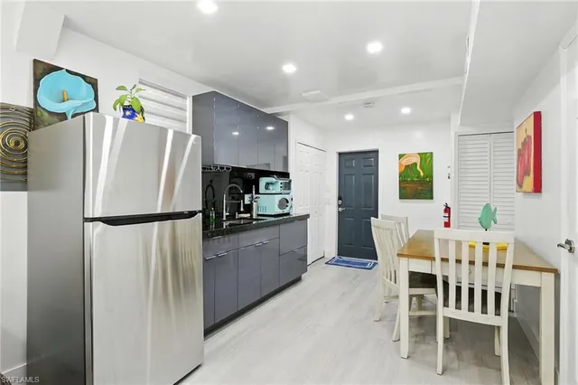 $2,000 | 936 Panther Creek Lane, Unit 2, Everglades City, FL 34139