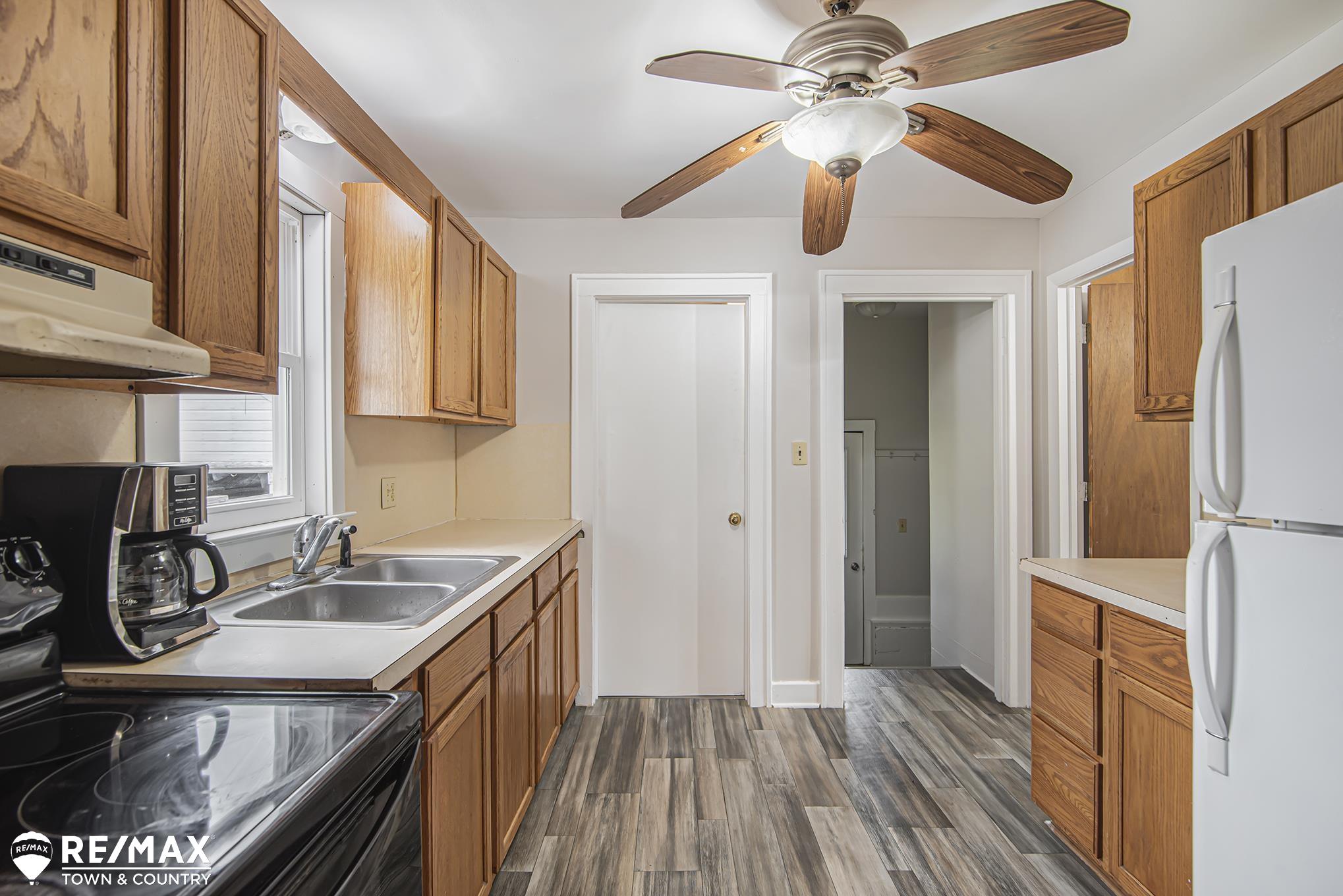 5100 North Webster Road Flint, MI 48504 - Photo 9 of 22