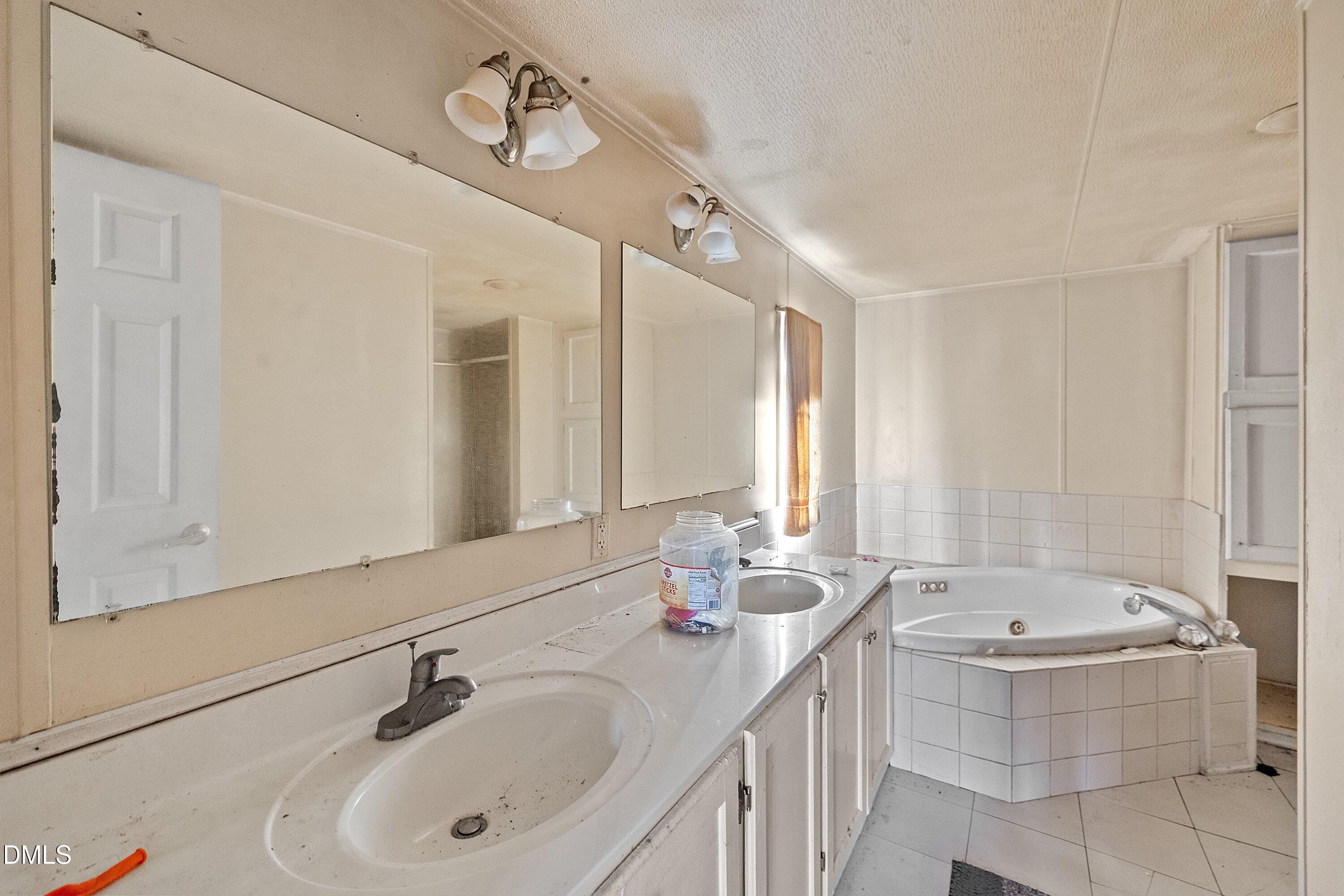406 Rosewood Road Hillsborough, NC 27278 - Photo 6 of 12 19-406 Rosewood Rd_6094
