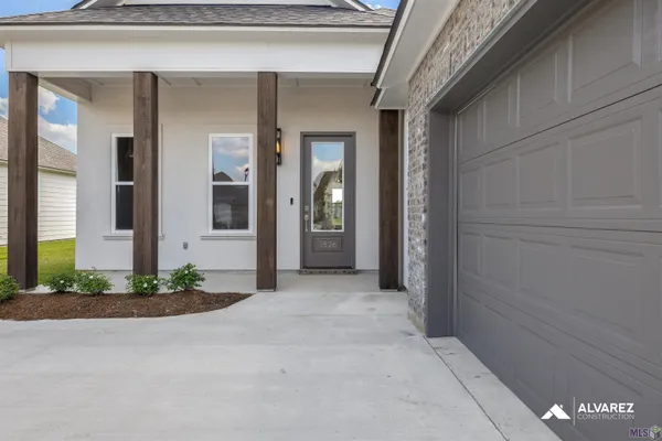 $314,990 | 1526 Frankel Avenue, Zachary, LA 70791