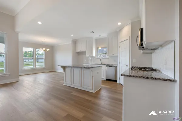 $314,990 | 1526 Frankel Avenue, Zachary, LA 70791