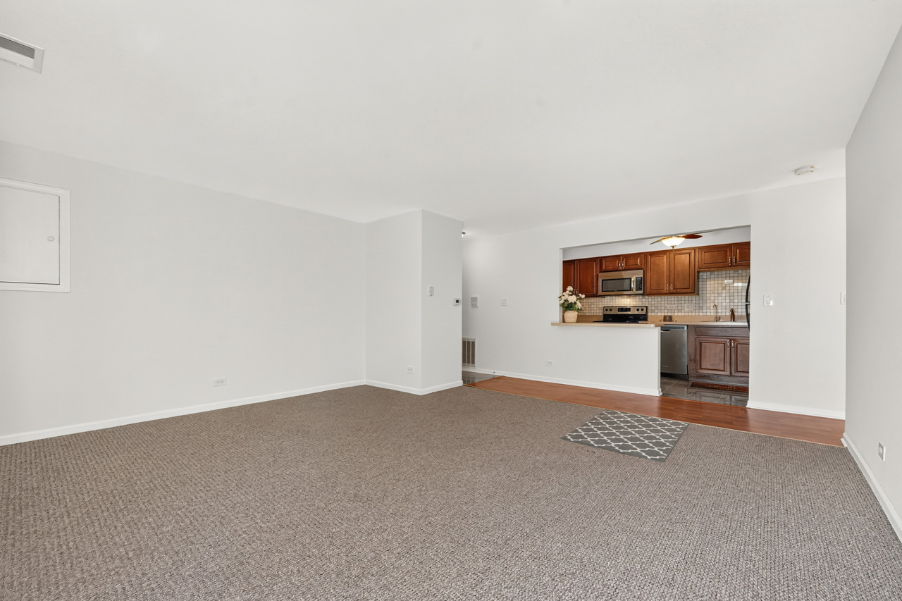 715 West Central Road, Unit C1 Mount Prospect, IL 60056 - Photo 9 of 26 Gallery Image 9