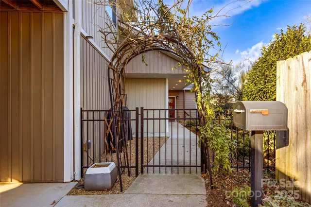 $950,000 | 78 Annandale Avenue, Asheville, NC 28801