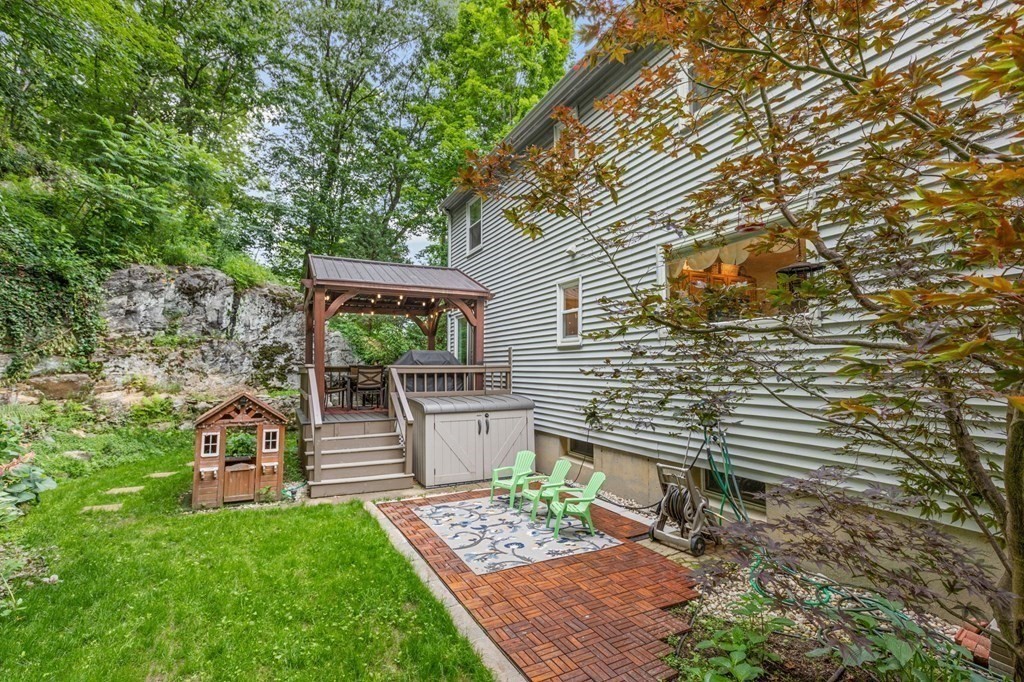 91 Cambridge Road Woburn, MA 01801 - Photo 30 of 42 Gallery Image 30