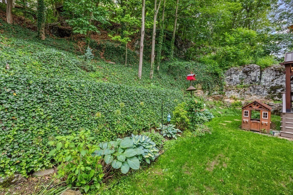 91 Cambridge Road Woburn, MA 01801 - Photo 31 of 42 Gallery Image 31