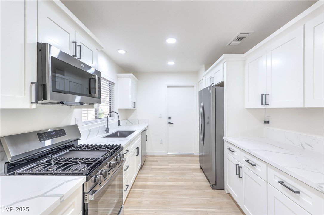 10321 Junction Hill Drive Las Vegas, NV 89134 - Photo 12 of 28