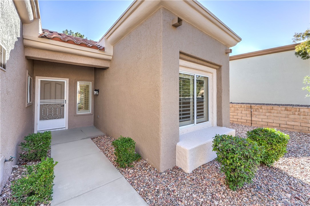 10321 Junction Hill Drive Las Vegas, NV 89134 - Photo 4 of 28