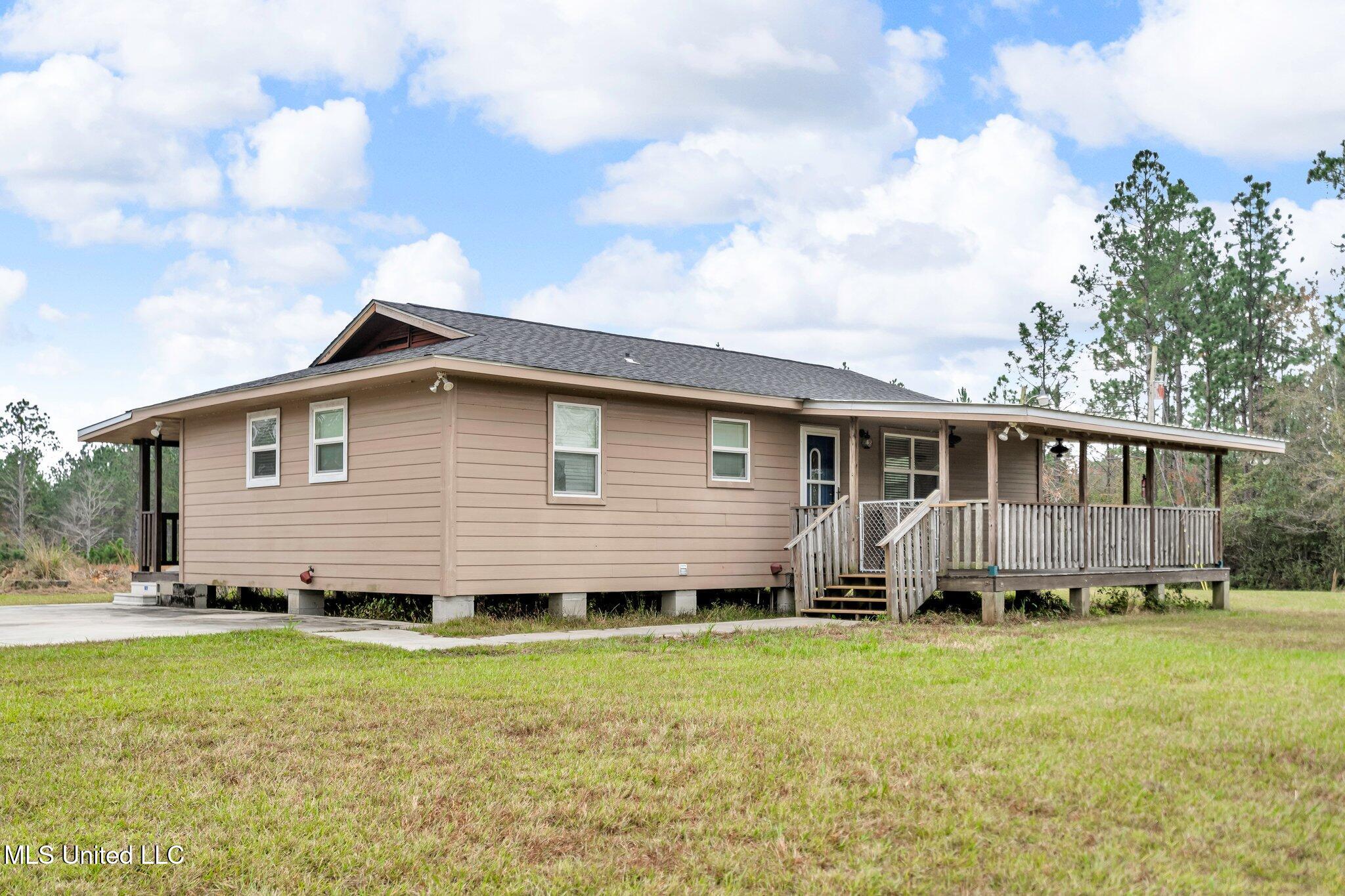 18328 South Gaylord Road Saucier, MS 39574 - Photo 3 of 27 Front