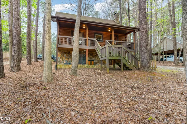 $304,000 | 422 Shawnee Drive, Louisburg, NC 27549