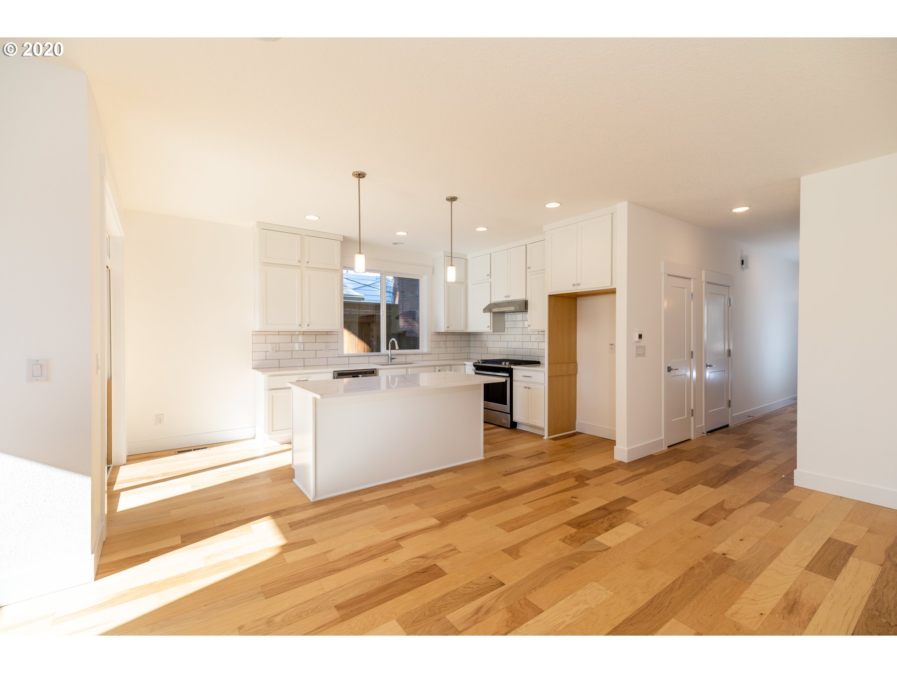 4431 Southeast Nehalem Street Portland, OR 97206 - Photo 22 of 31