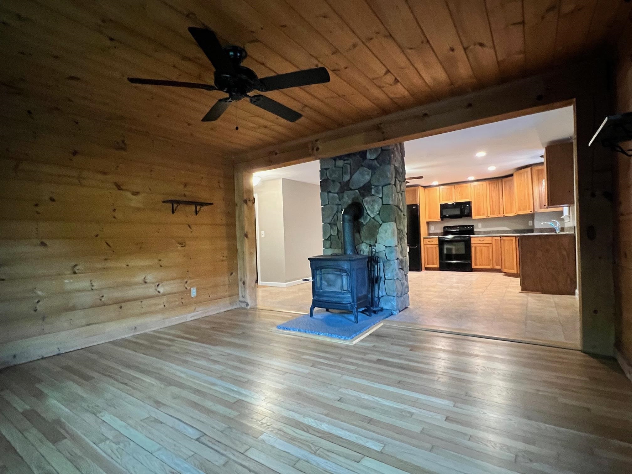 23 Fitchburg Road Mason, NH 03048 - Photo 7 of 37