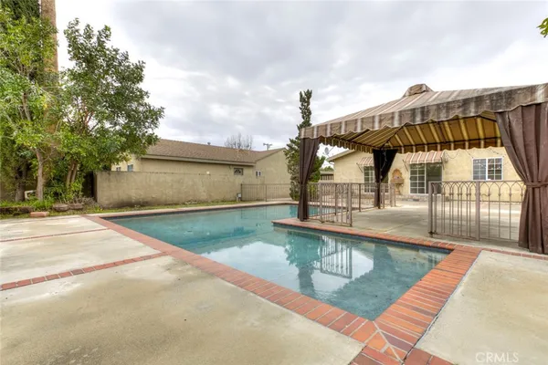 $4,600 | 6622 Varna Avenue, Van Nuys, CA 91405