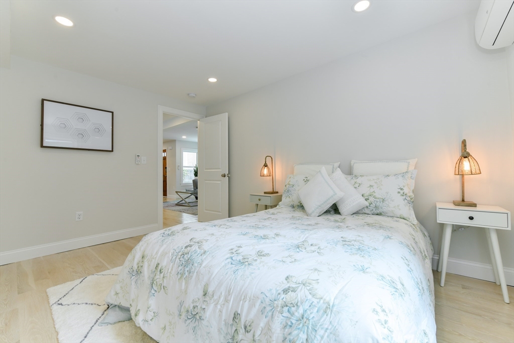 34 R Underhill Street, Unit 3 Winthrop, MA 02152 - Photo 15 of 17